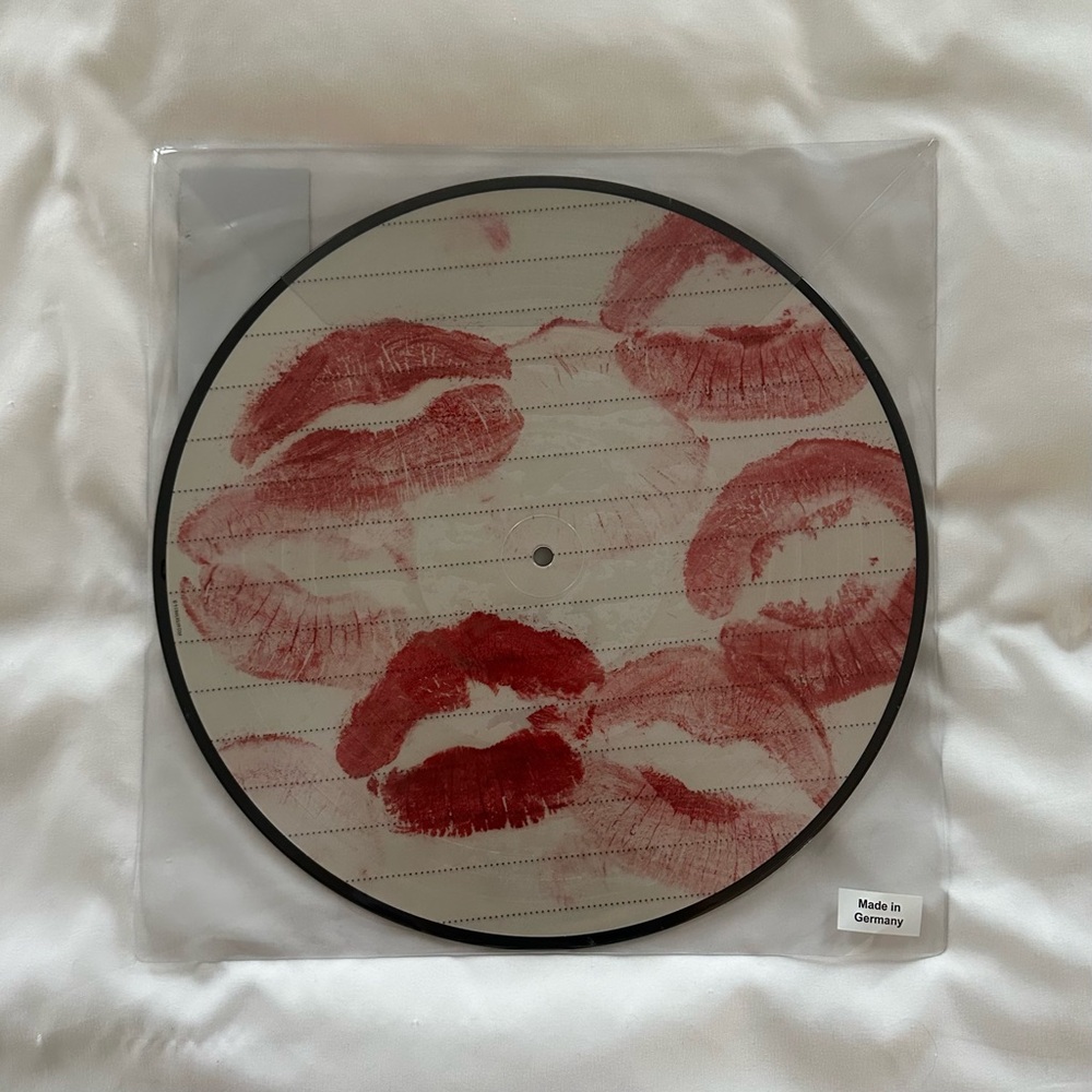 Sabrina Carpenter Vinyl Record - Picture 2 of 3